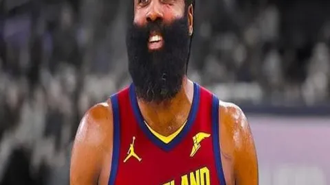 沙特联激战连连！14胜10荣耀时刻，阿科多对决新未来城，巅峰对决等你来鉴！